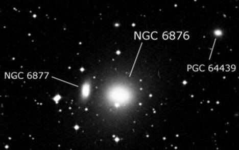 NGC6876y6877