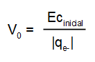 Ecuación: voltaje de frenado igual a la energía cinética inicial dividido el valor absoluto de la carga del electrón.